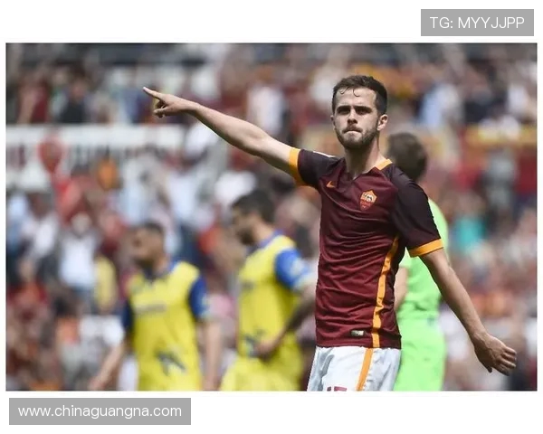 皮亚尼奇深情表白罗马称仍心系旧主盼再战绿茵一两年