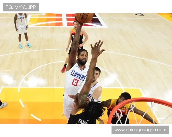 乌度卡愣头青！死用五大致阿门成罪魁祸首，谢泼德该提升球权了！